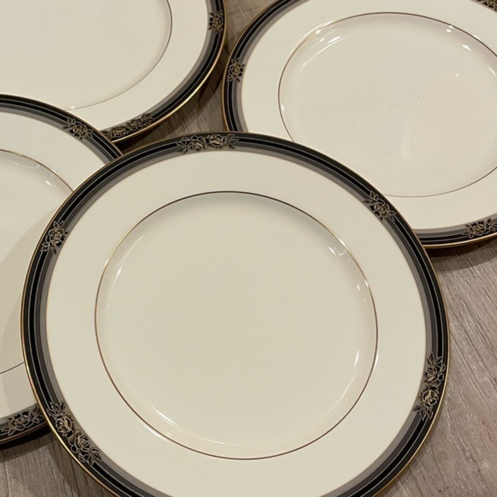 Noritake Spell Binder Cream and Black Dinner Plate Set w Gold Accents Set of 4